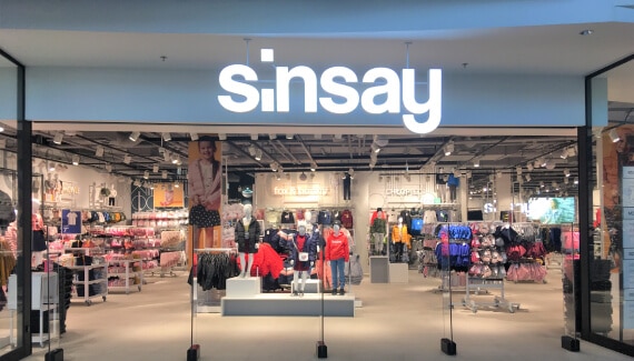 New Sinsay store and interactive entertainment experience at Atrium Reduta  - G City Europe Limited